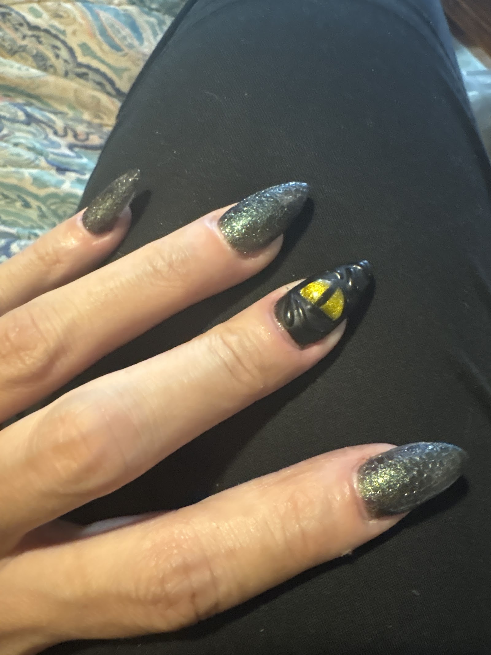 Keep it polished by Jennifer Julie nail photo 4