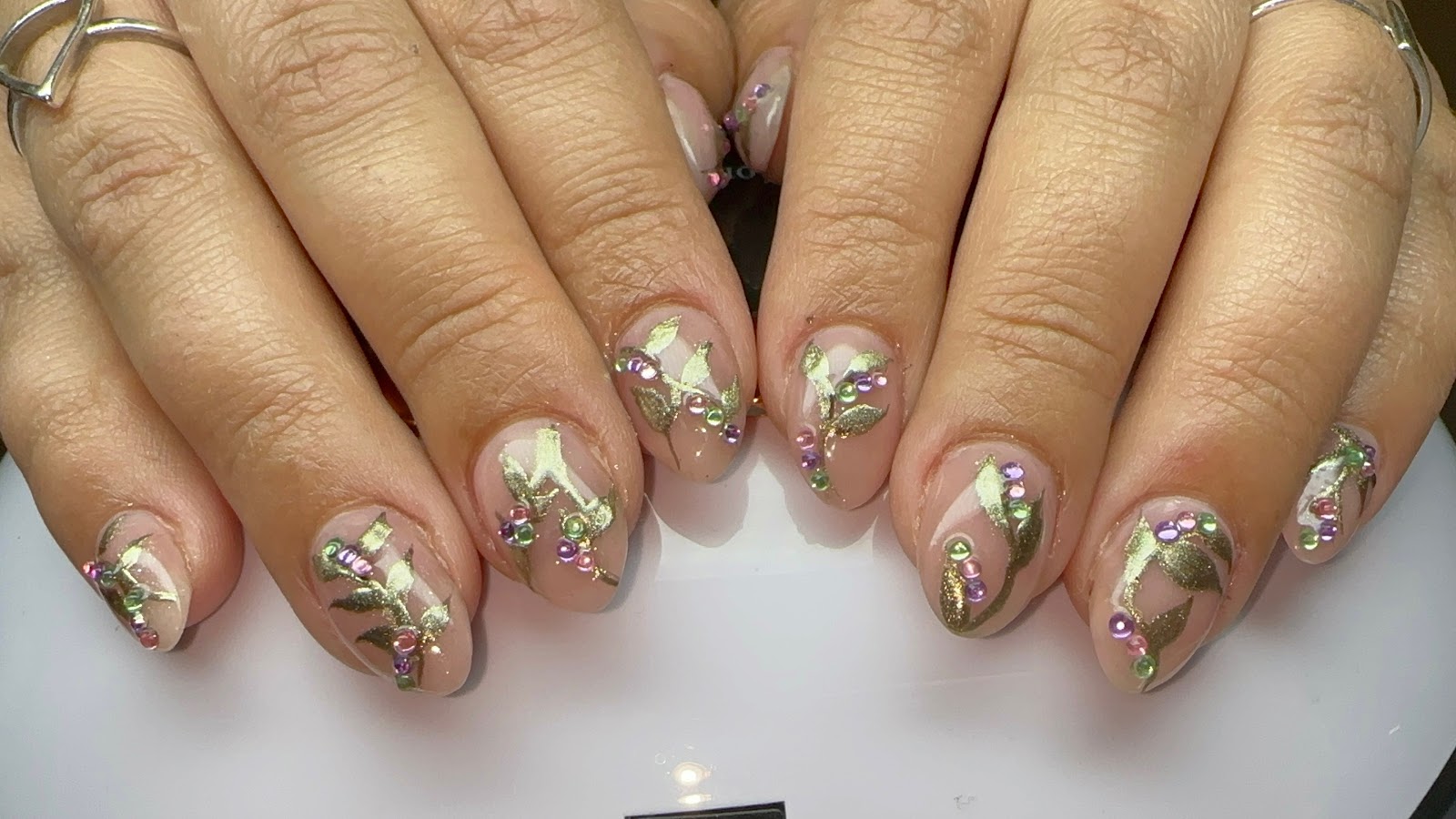 Keep it polished by Jennifer Julie nail photo 8